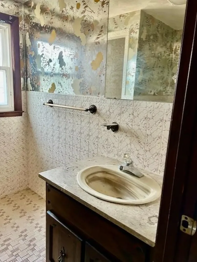 149 Yeoman Avenue Cranston RI 02920