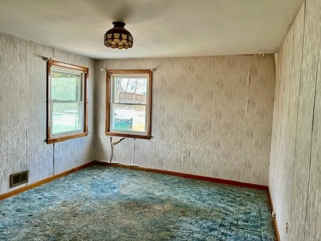 149 Yeoman Avenue Cranston RI 02920