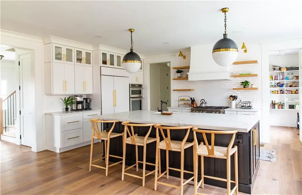 4 Amore Lane East Greenwich RI 02818