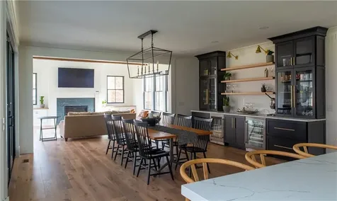 4 Amore Lane East Greenwich RI 02818