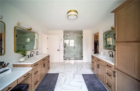 4 Amore Lane East Greenwich RI 02818