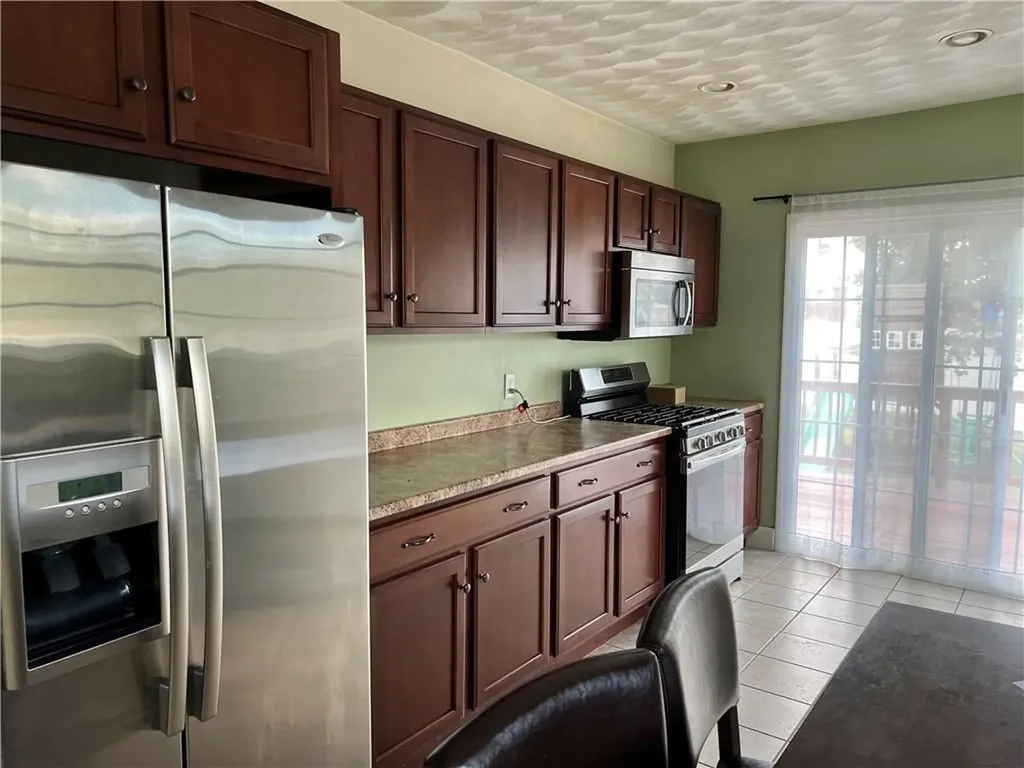 30 E Barrows Street Cumberland RI 02864
