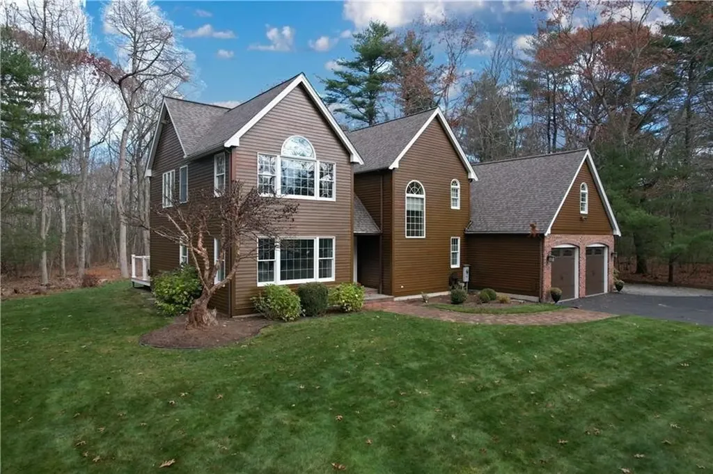 116 Ridge Drive Exeter RI 02822