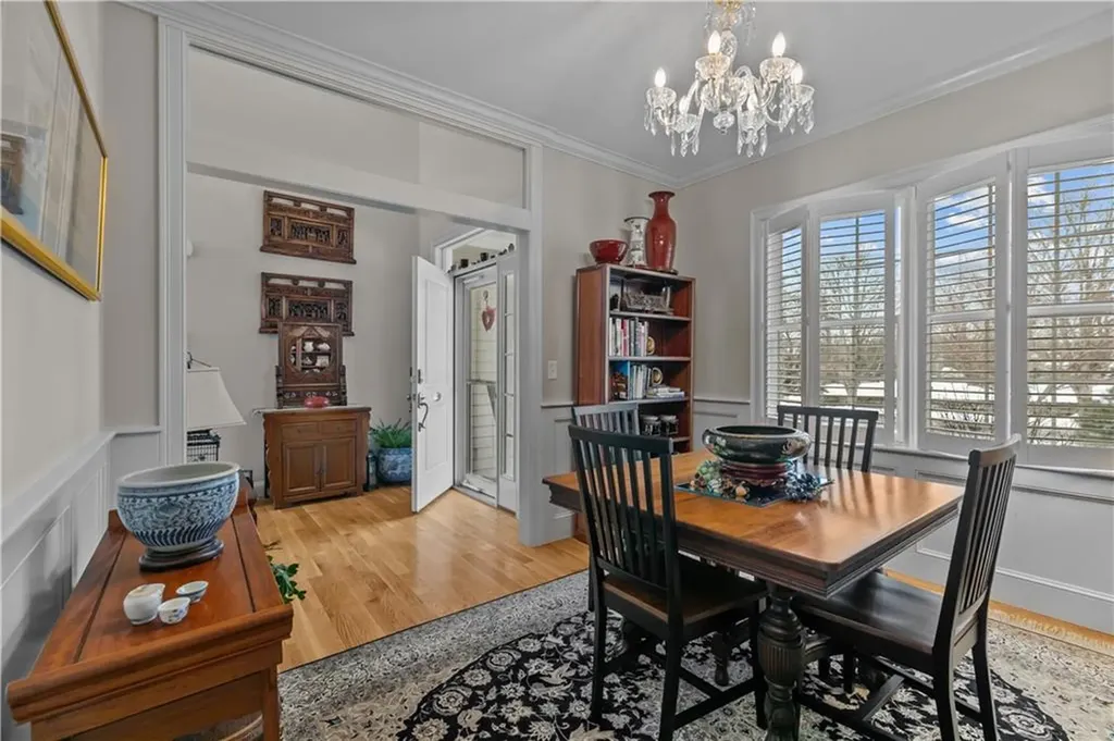 49 Walley Street Bristol RI 02809