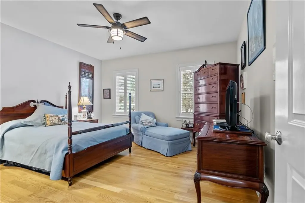49 Walley Street Bristol RI 02809