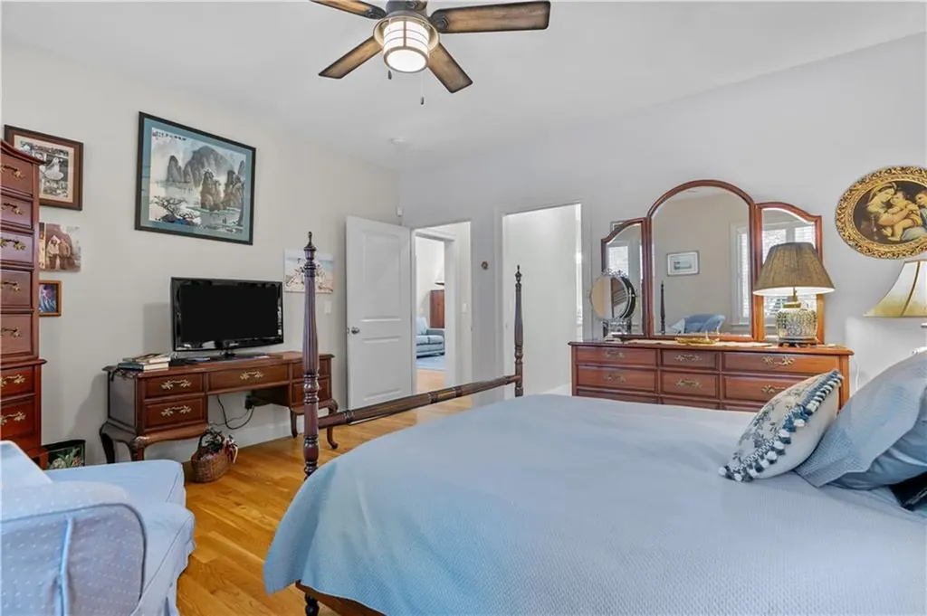 49 Walley Street Bristol RI 02809