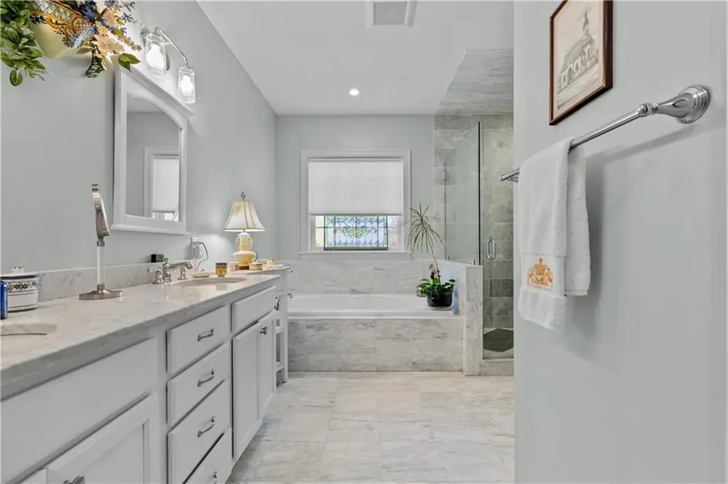 49 Walley Street Bristol RI 02809
