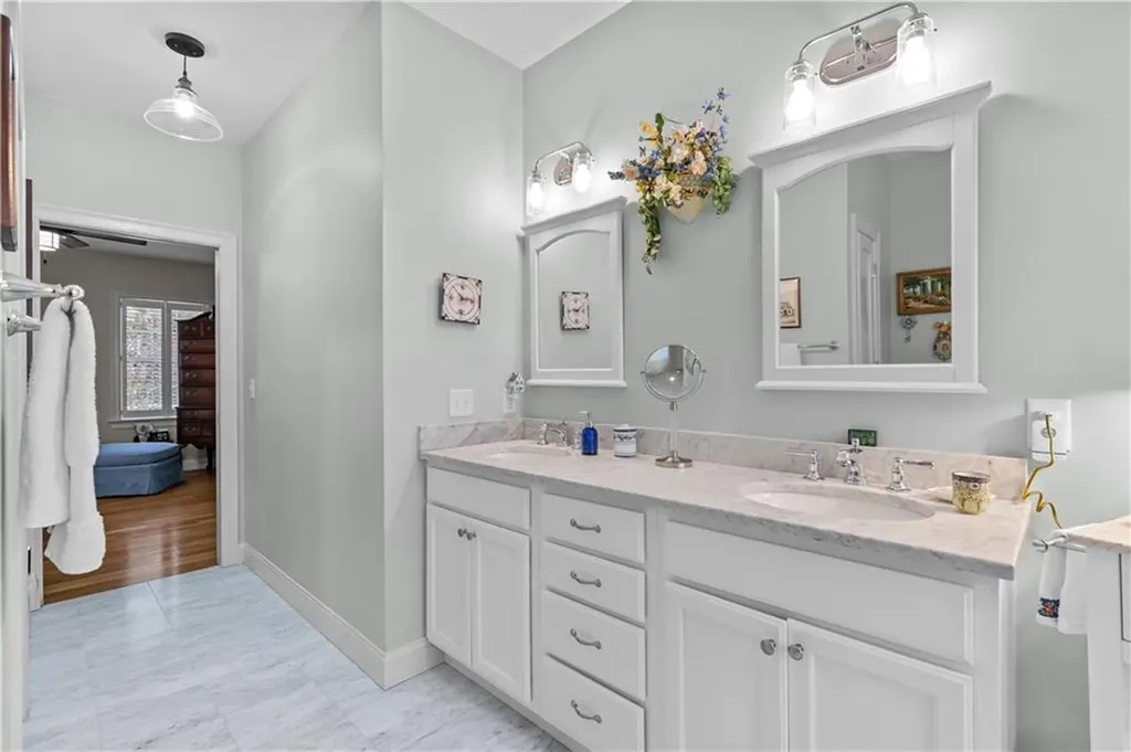 49 Walley Street Bristol RI 02809