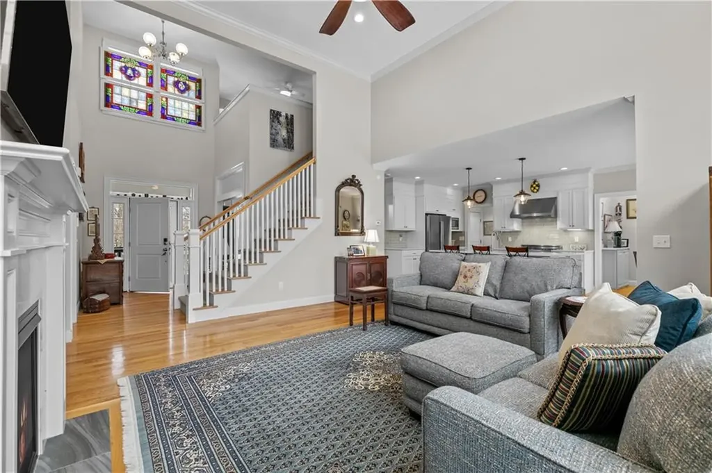49 Walley Street Bristol RI 02809
