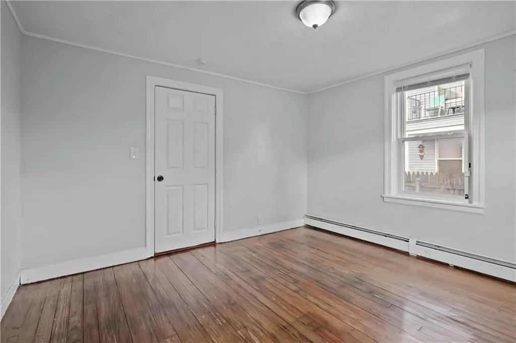 493 Grand Avenue Pawtucket RI 02861