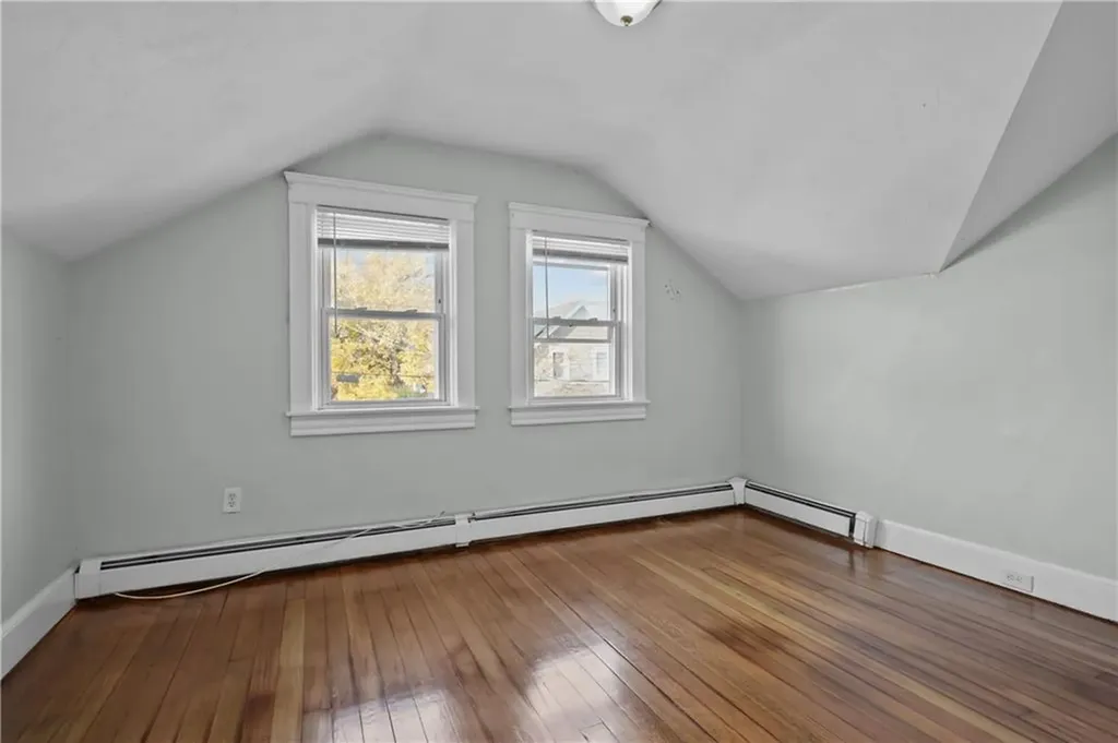 493 Grand Avenue Pawtucket RI 02861