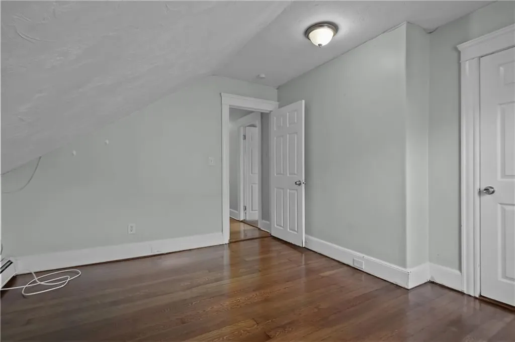 493 Grand Avenue Pawtucket RI 02861