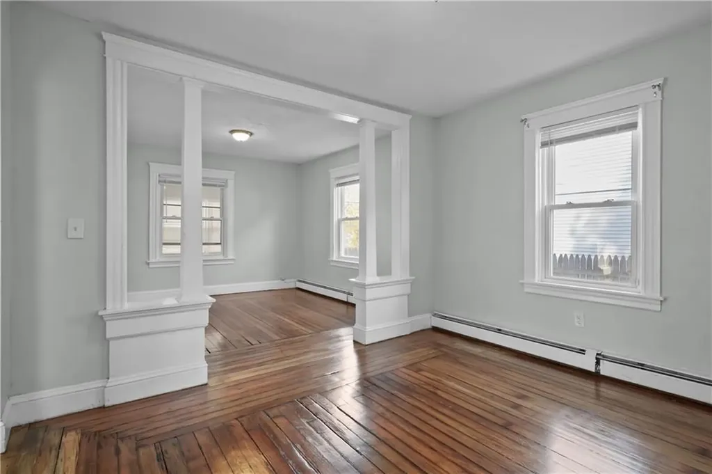 493 Grand Avenue Pawtucket RI 02861