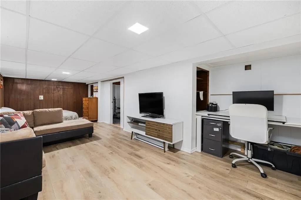 83 King Philip Street Providence RI 02909