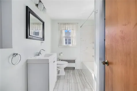 83 King Philip Street Providence RI 02909