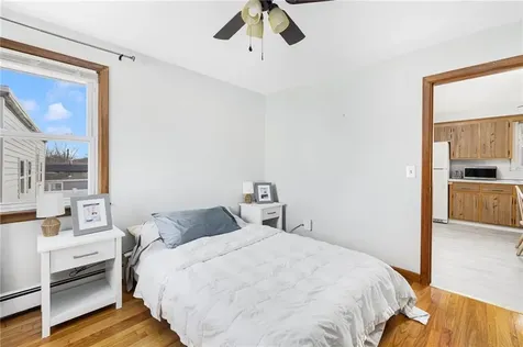 83 King Philip Street Providence RI 02909