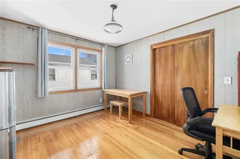 83 King Philip Street Providence RI 02909