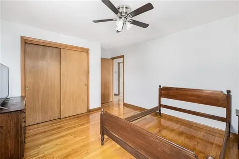 83 King Philip Street Providence RI 02909