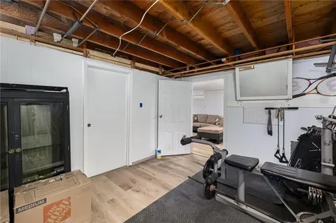 83 King Philip Street Providence RI 02909