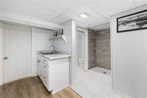 83 King Philip Street Providence RI 02909