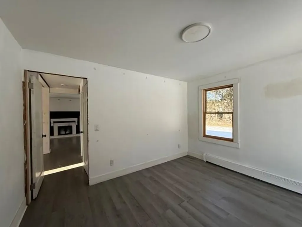 15 Chace Avenue Warren RI 02885
