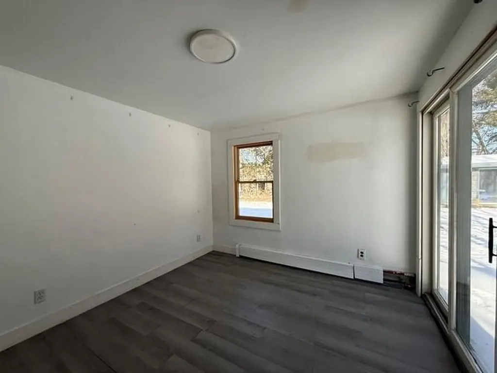 15 Chace Avenue Warren RI 02885