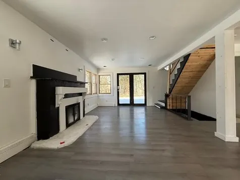 15 Chace Avenue Warren RI 02885