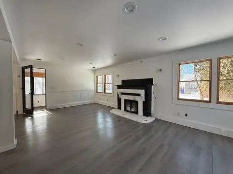 15 Chace Avenue Warren RI 02885