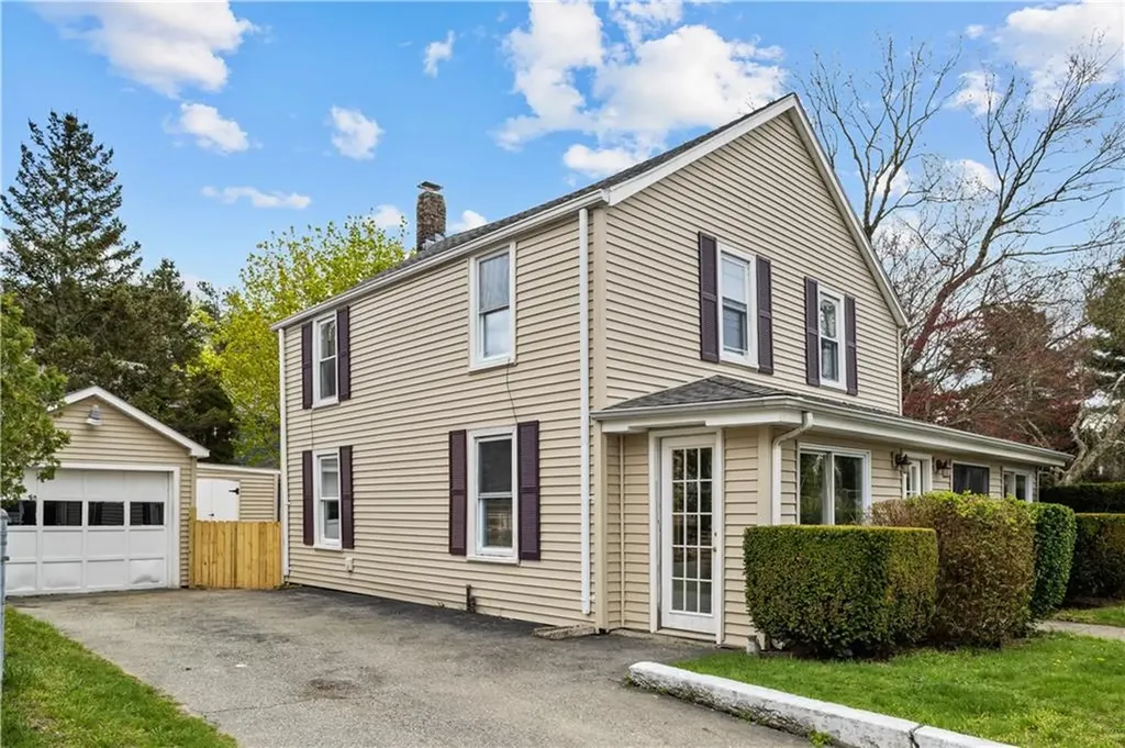 1021 Anthony Road Portsmouth RI 02871