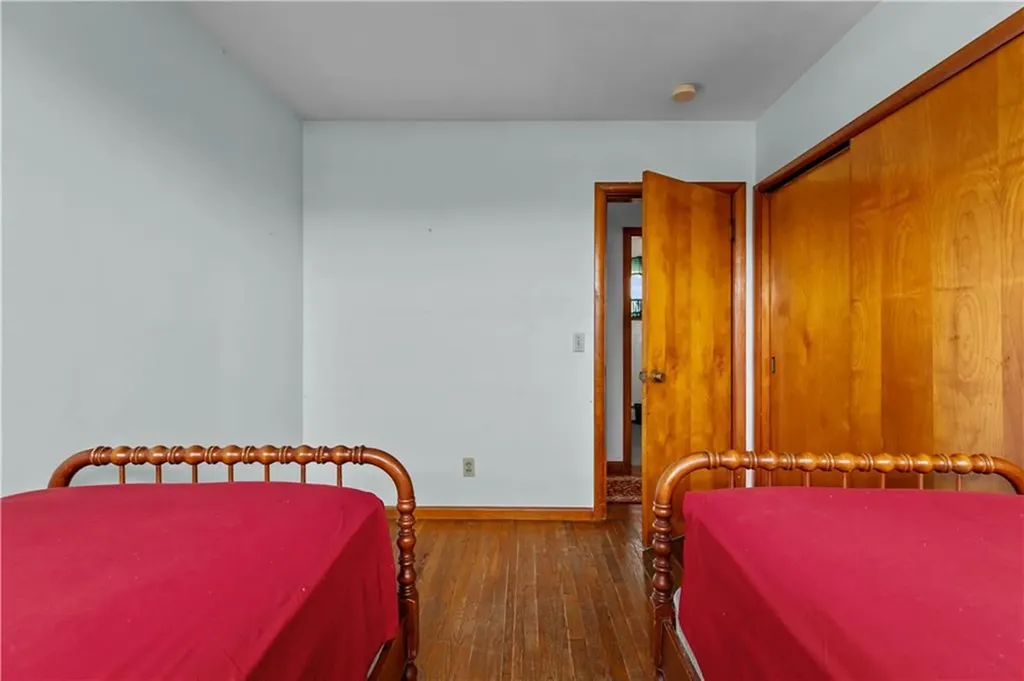 218 Bristol Ferry Road Portsmouth RI 02871