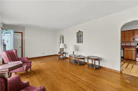 218 Bristol Ferry Road Portsmouth RI 02871