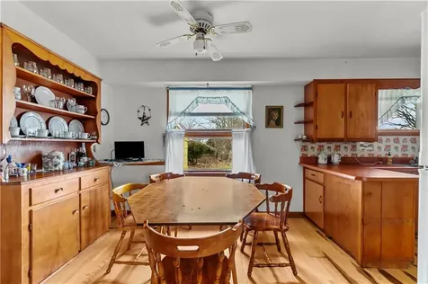 218 Bristol Ferry Road Portsmouth RI 02871