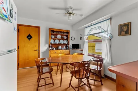 218 Bristol Ferry Road Portsmouth RI 02871