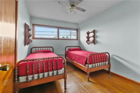 218 Bristol Ferry Road Portsmouth RI 02871