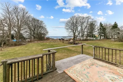 218 Bristol Ferry Road Portsmouth RI 02871