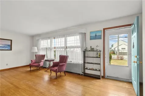 218 Bristol Ferry Road Portsmouth RI 02871