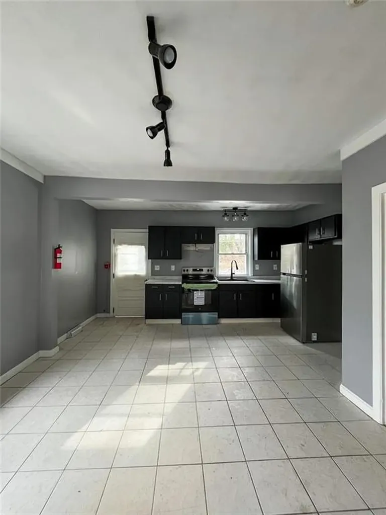 32 Harris Avenue West Warwick RI 02893