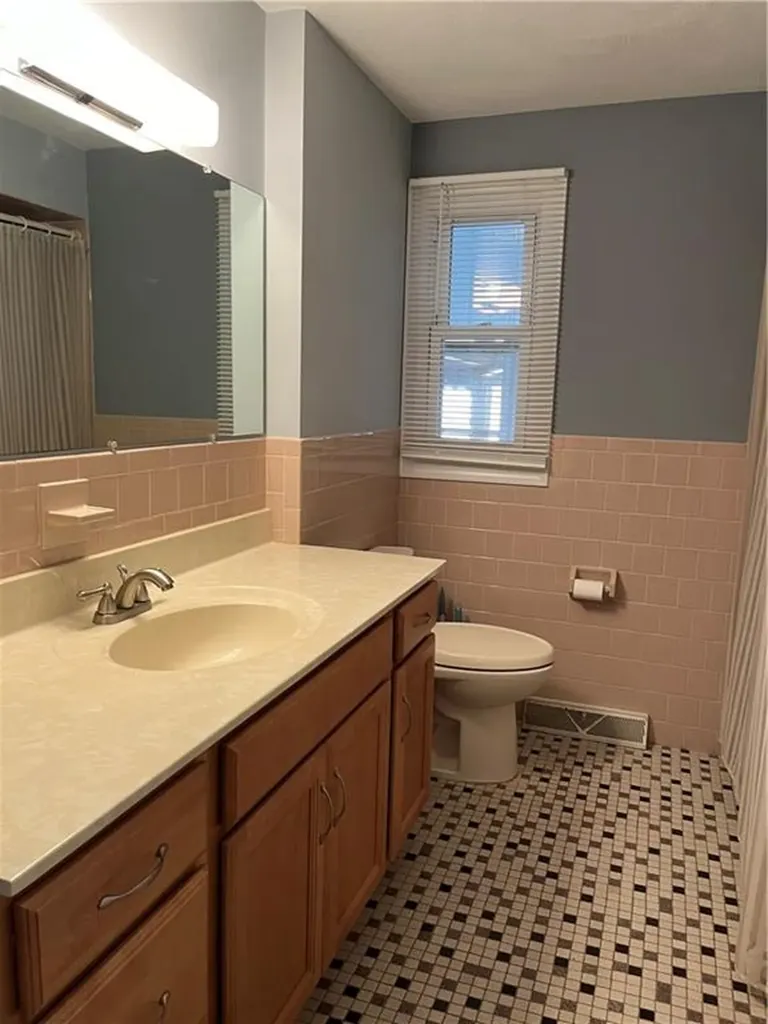 25 Water Street Johnston RI 02919