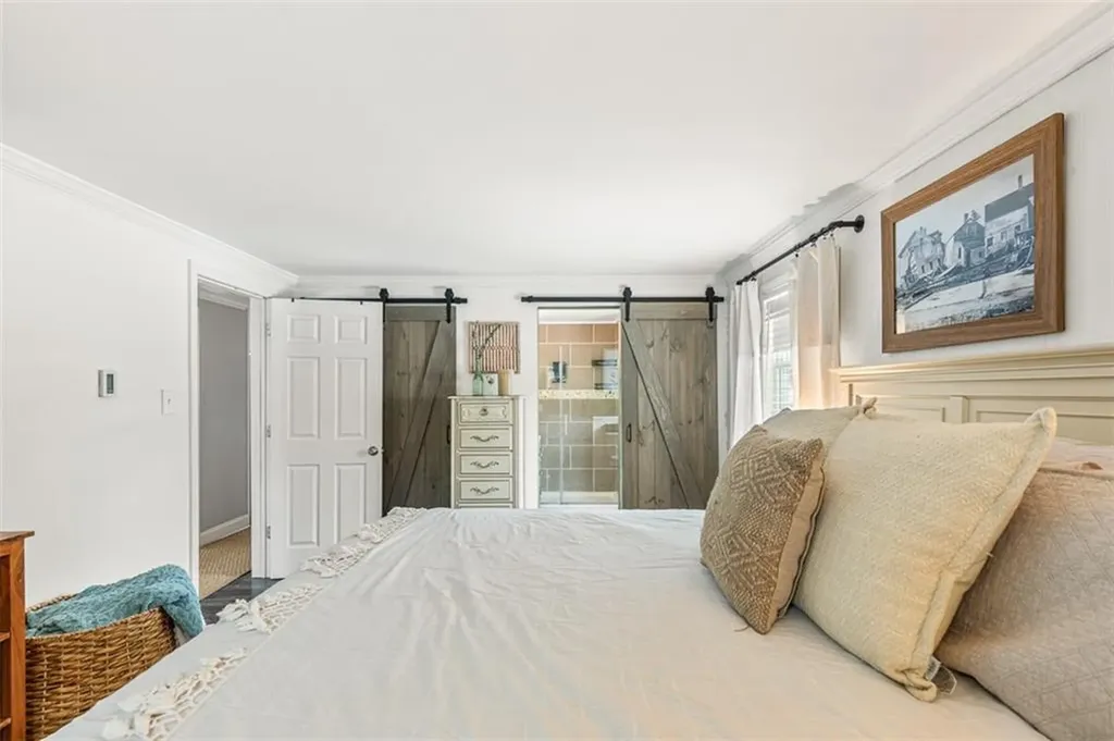80 Leger Lane Tiverton RI 02878