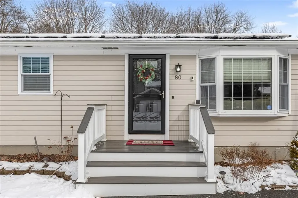 80 Leger Lane Tiverton RI 02878
