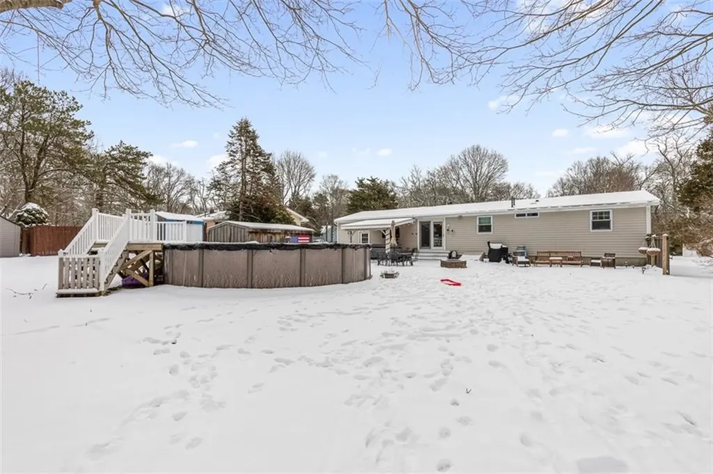 80 Leger Lane Tiverton RI 02878