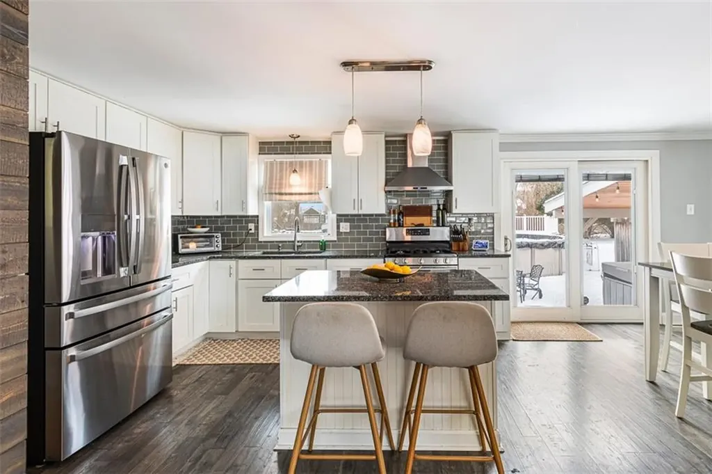 80 Leger Lane Tiverton RI 02878