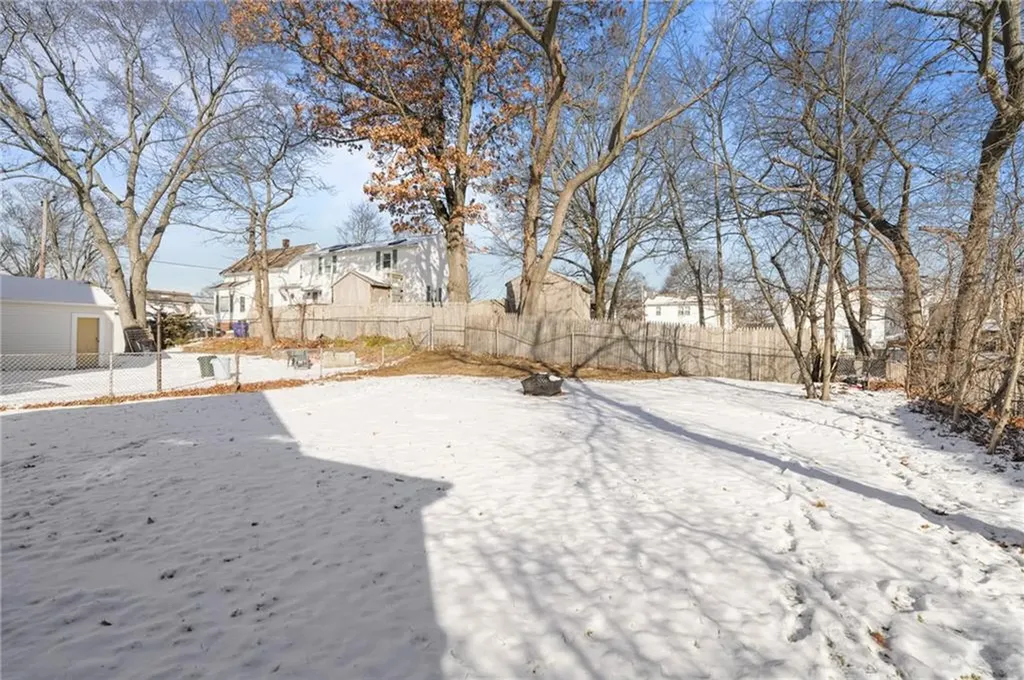 59 Morris Avenue Pawtucket RI 02860