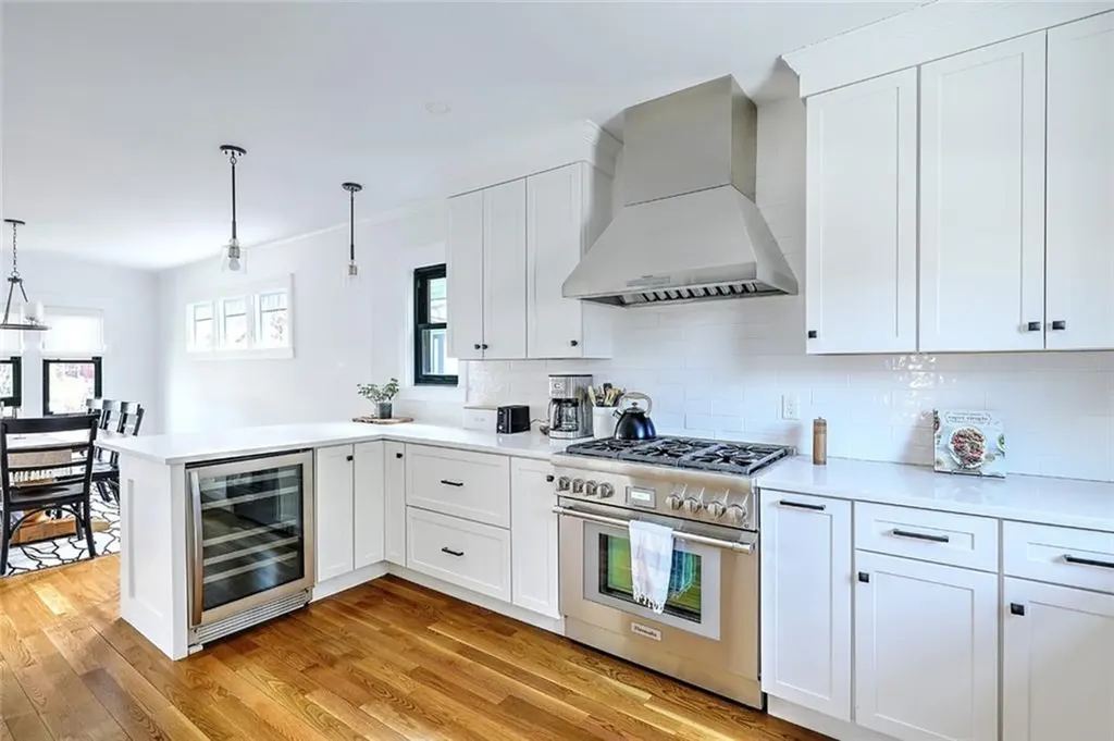 310 Elmgrove Avenue Providence RI 02906