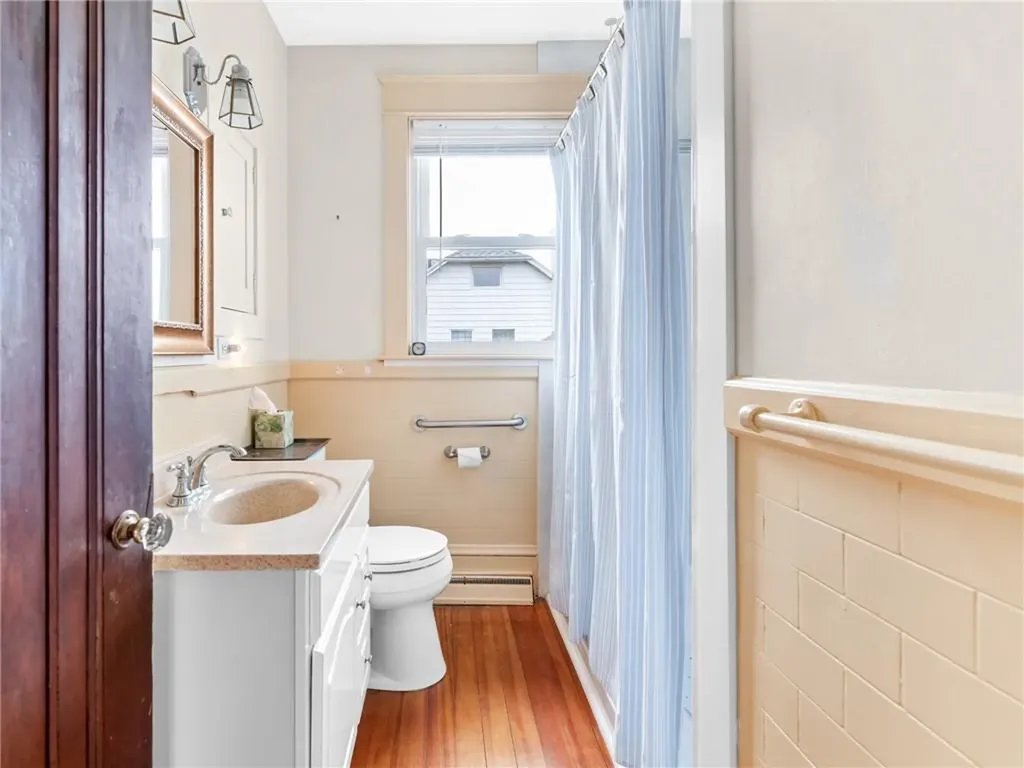 459 Harrington Avenue Warwick RI 02888