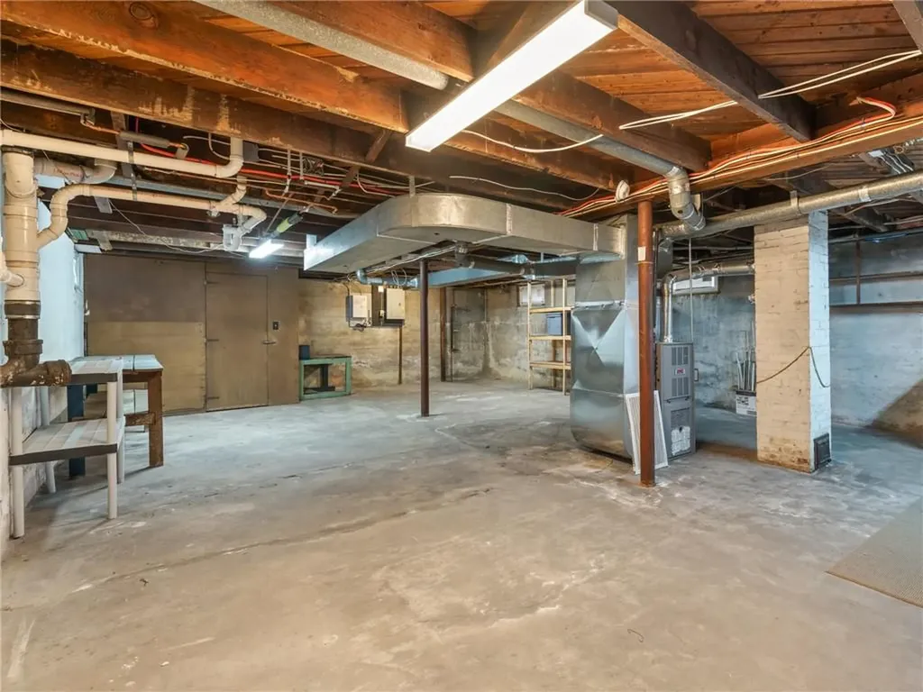 459 Harrington Avenue Warwick RI 02888