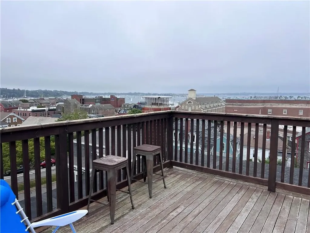 235 Spring Street Newport RI 02840