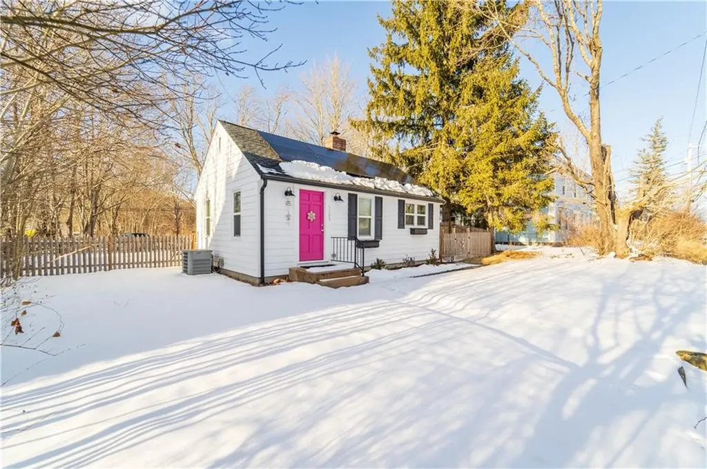 1089 Main Street Hopkinton RI 02832