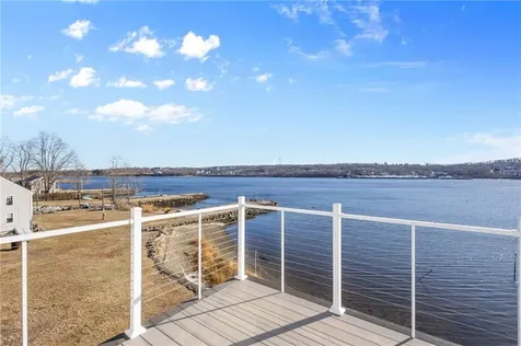 2442 Riverside Avenue Somerset MA 02726