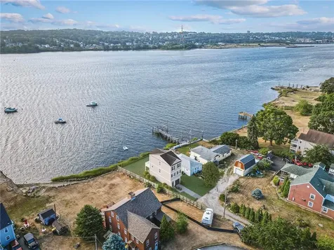 2442 Riverside Avenue Somerset MA 02726